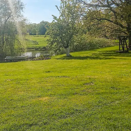 1 Bedroom Stunning In *